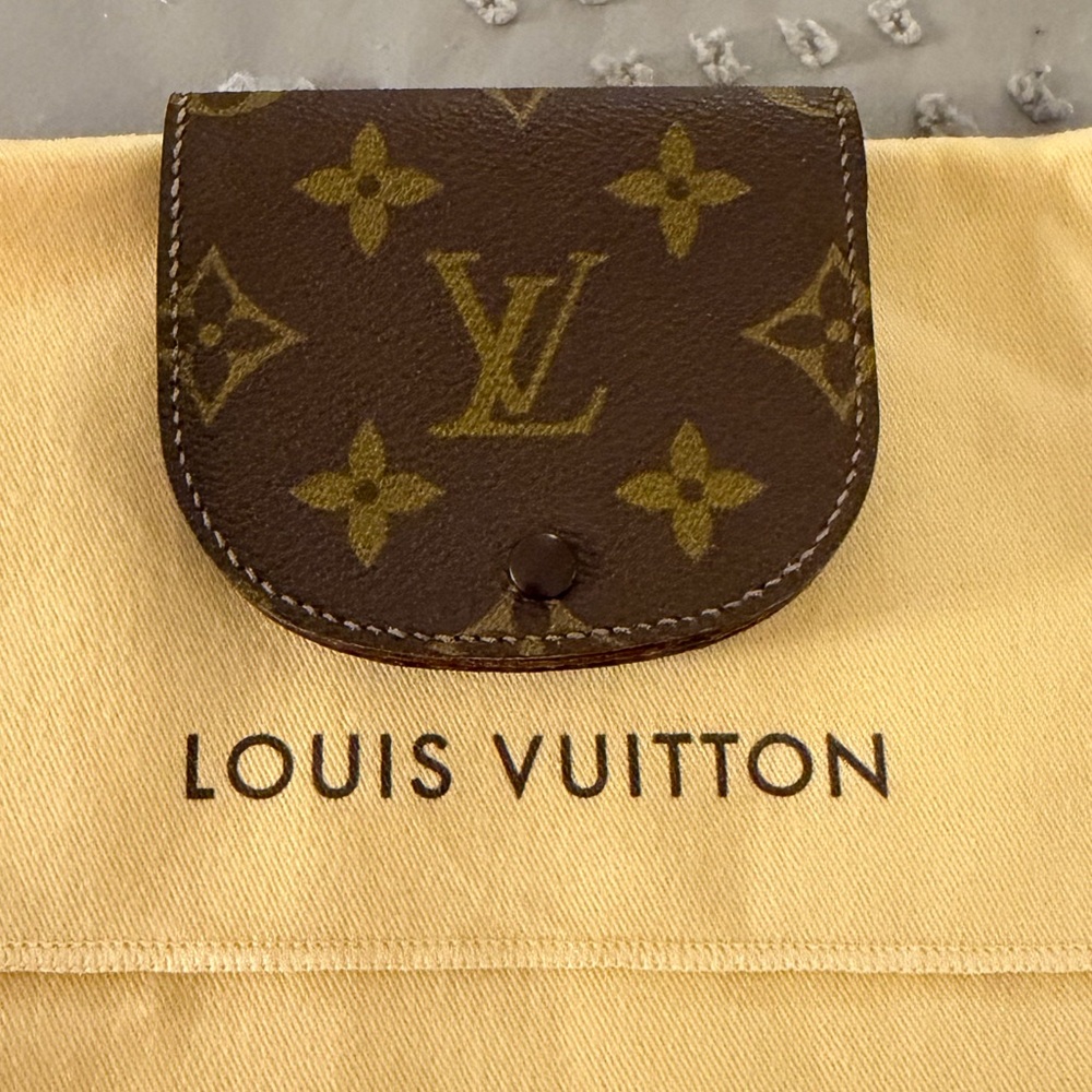 Louis Vuitton Monogram Coin Case